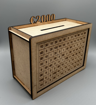 Sparbox mit Sparziel, Spardose  mit unterschiedlichen Beträgen, Sparbox aus Holz mit Zahlen zum Ankreuzen