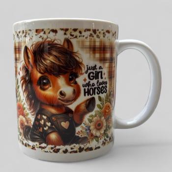 Keramiktasse mit Aufdruck "just a girl who loves horses"