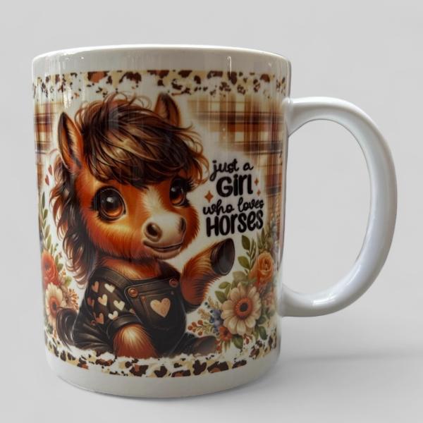 Keramiktasse mit Aufdruck "just a girl who loves horses"